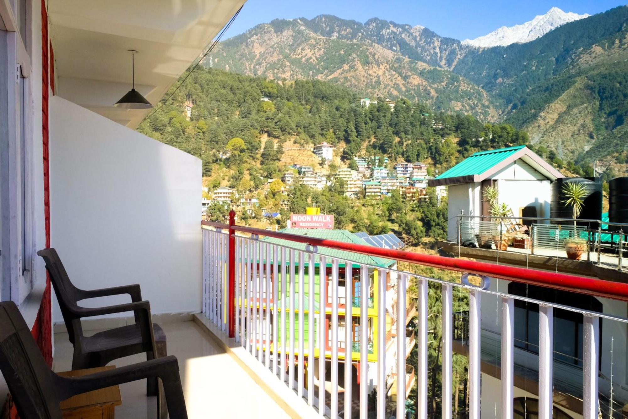 Хостел Mitra Mcleodganj Маклеод-Гандж Екстер'єр фото