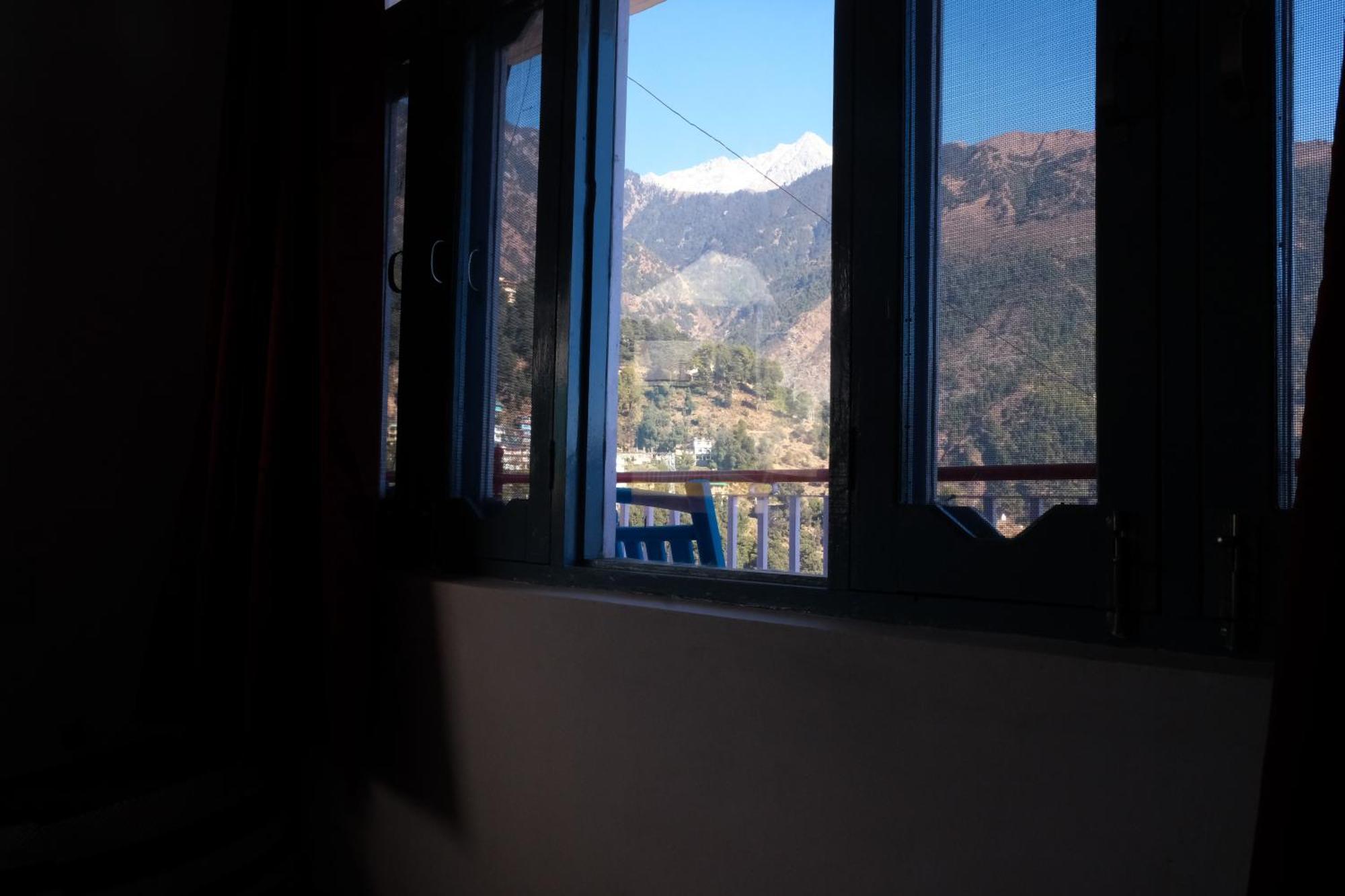Хостел Mitra Mcleodganj Маклеод-Гандж Екстер'єр фото